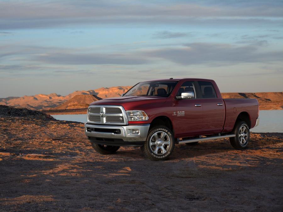  Dodge Ram 2500 Lone Star Silver Crew Cab 2017 года  (фото 1 из 2)